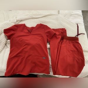 Figs Scrub Set Burnt Orange